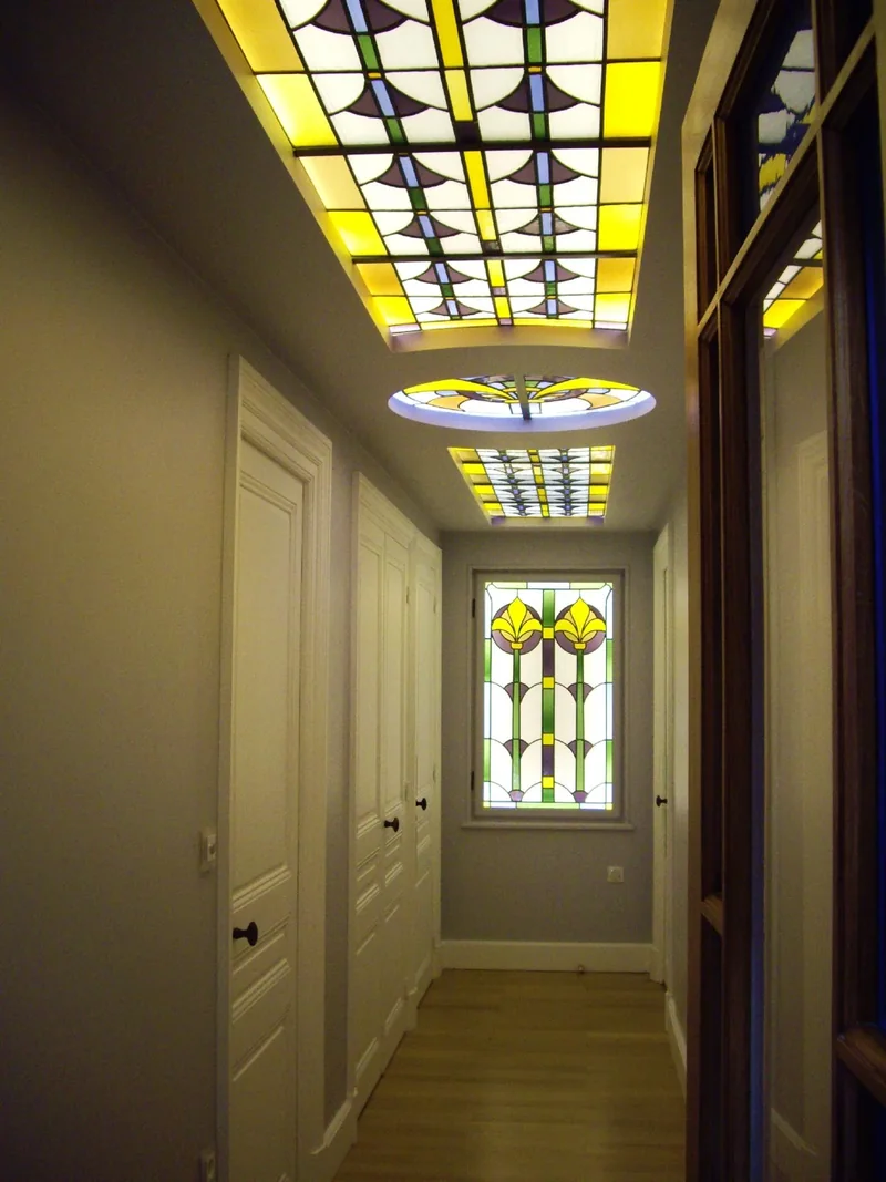 Plafond lumineux en vitrail Art Déco